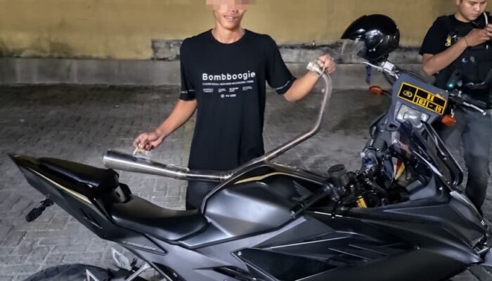 Timsus Dayok Mirah Polres Pematangsiantar Kembali Tertibkan Motor Knalpot Brong Saat Patroli Subuh