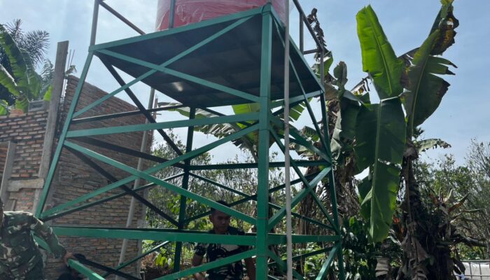 Satgas TMMD Ngebut Pasang Pipa Tandon Sumur Bor, Warga Nagori Limag Segera Nikmati Air Bersih