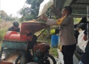 Polri Dukung Swasembada Pangan, Bhabinkamtibmas Siantar Barat Sambangi Ladang Jagung Warga