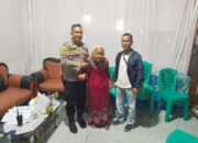 Nenek Linglung di Jalan Medan Akhirnya Bertemu Keluarga Berkat Kesigapan Polisi Pos Pam Sigagak