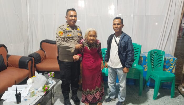 Nenek Linglung di Jalan Medan Akhirnya Bertemu Keluarga Berkat Kesigapan Polisi Pos Pam Sigagak