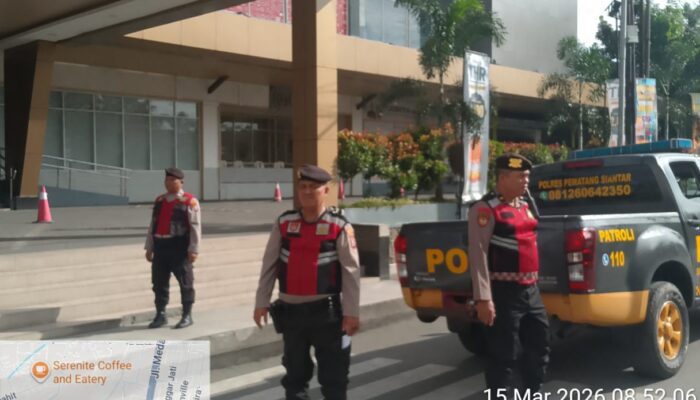 Pastikan Arus Lalu Lintas Lancar, Sat Samapta Polres Pematangsiantar Gelar Patroli Roda Empat dan Gatur Lalin
