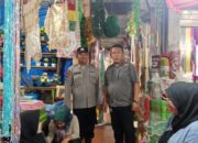 Kapolsek Siantar Barat Intensifkan Patroli Jalan Kaki di Pasar Horas, Antisipasi 3C Jelang Lebaran