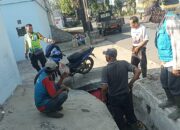 Bhabinkamtibmas Polsek Siantar Martoba Monitoring Pembersihan Parit Antisipasi Banjir