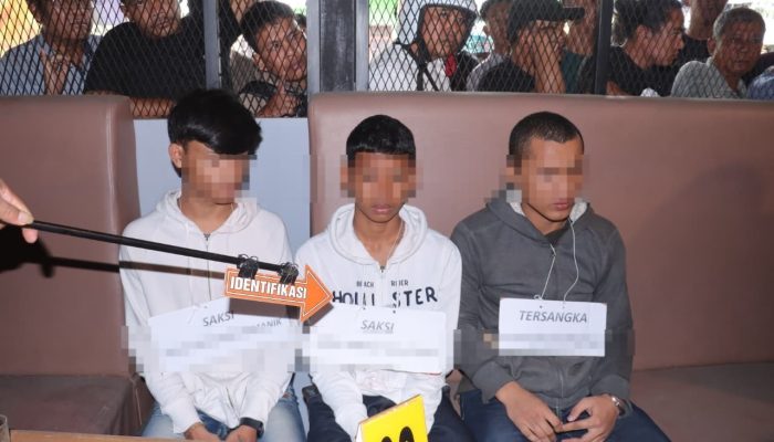 11 Adegan Maut di Kafe Lotta! Polisi Rekonstruksi Pembunuhan Sadis di Siantar