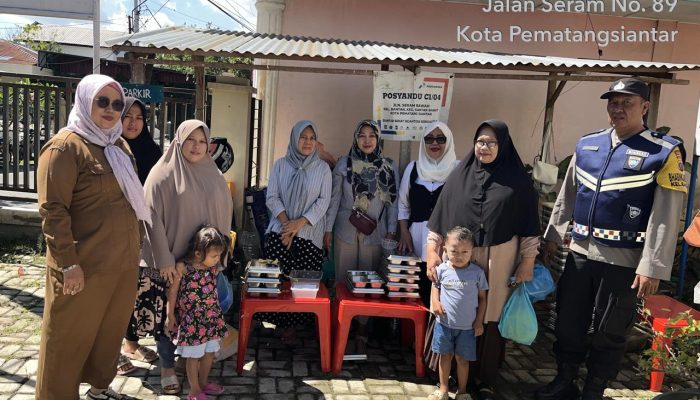 Polisi Monitoring Distribusi Makanan Bergizi Gratis di Kelurahan Bantan