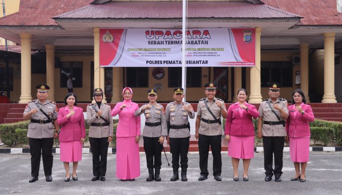 Kapolres Pematangsiantar Pimpin Sertijab Kapolsek Siantar Marihat dan Siantar Selatan