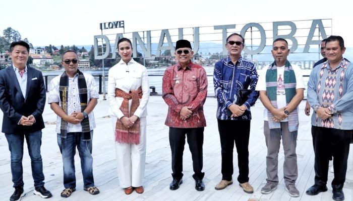 Menteri Pariwisata RI Kunjungi Simalungun, Dorong Percepatan Pengembangan Parapat Danau Toba