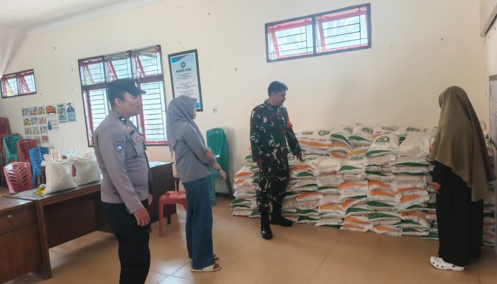 Bhabinkamtibmas Polsek Siantar Martoba Monitoring Pendistribusian Bantuan Pangan 2026