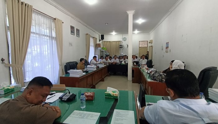 Tangis ASN Pecah di DPRD, Skandal Puskesmas Kahean Menggulung: Pungutan, Intimidasi hingga Dugaan Kolusi