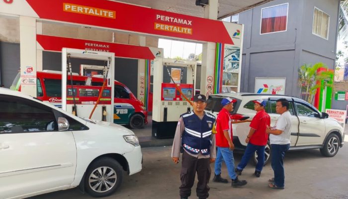 Antisipasi Gangguan Kamtibmas, Polsek Siantar Timur Monitoring Penyaluran BBM di SPBU