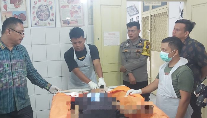 Geger di Jalan Cendana, Polisi Bergerak Cepat Tangani Penemuan Pria Meninggal