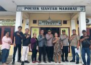 Duduk Bersama Dipimpin Kapolsek David Eka Putra, Konflik Warga Diselesaikan Secara Kekeluargaan
