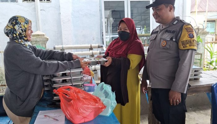 Bhabinkamtibmas Polsek Siantar Marihat Monitoring Distribusi MBG di Posyandu Simarimbun