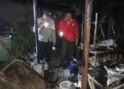 Polsek Siantar Martoba Respon Cepat Kebakaran Pekarangan di Perumahan Geriya