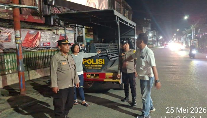 Kapolsek Siantar Utara Pimpin Patroli Blue Light Patrol Jaga Keamanan Malam Hari