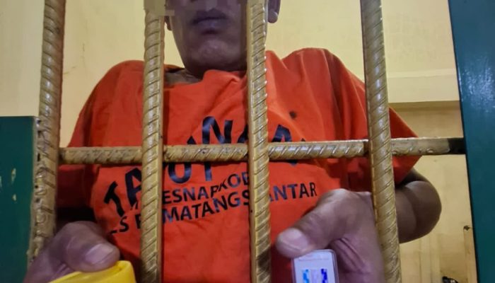 Buang Sabu ke Aspal Saat Digerebek, Pria di Pematangsiantar Tak Berkutik Ditangkap Polisi