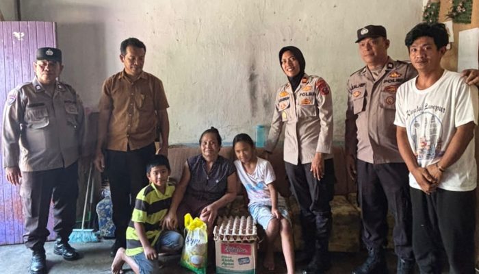 Sentuh Hati Warga Disabilitas, Kapolsek Siantar Selatan Antar Langsung Bantuan Sosial ke Rumah Rosalina