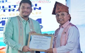 Simalungun Raih Penghargaan Terbaik I Realisasi Investasi Terbesar Tahun 2025 pada PIISU 2026