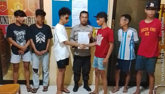 Respons Cepat Bhabinkamtibmas, Dugaan Perkelahian Pasca-Laka Lantas Berhasil Diselesaikan Secara Kekeluargaan