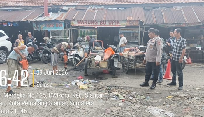 Antisipasi 3C, Polsek Siantar Barat Tingkatkan Patroli Jalan Kaki di Pasar Horas