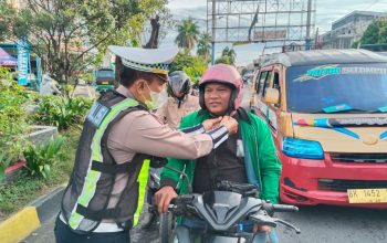 Polantas Menyapa, Sat Lantas Polres Pematangsiantar Edukasi Pengguna Jalan demi Keselamatan Berlalu Lintas