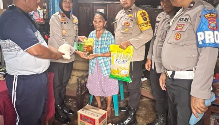 Sambut Hari Bhayangkara ke-80, Polsek Siantar Selatan Salurkan Bansos untuk Lansia