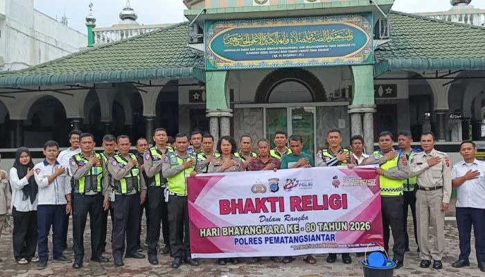 Sambut HUT Bhayangkara ke-80, Sat Lantas Polres Pematangsiantar Gelar Bhakti Religi di Masjid dan Gereja 