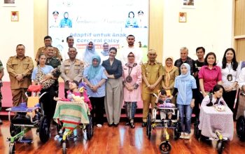 Hari Anak Nasional, 62 Anak Penyandang Disabilitas di Simalungun Terima Kursi Roda Adaptif