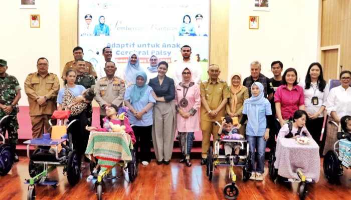 Hari Anak Nasional, 62 Anak Penyandang Disabilitas di Simalungun Terima Kursi Roda Adaptif