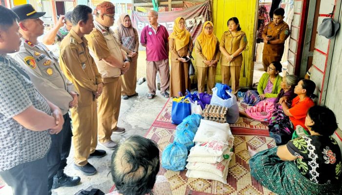 Banjir Haranggaol, Pemkab Simalungun Salurkan Bantuan dan Cek Hulu Sungai