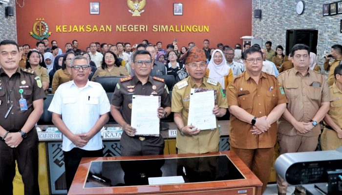 Pemkab Simalungun dan Kejari Teken MoU, Perkuat Pencegahan Penyimpangan di Dunia Pendidikan